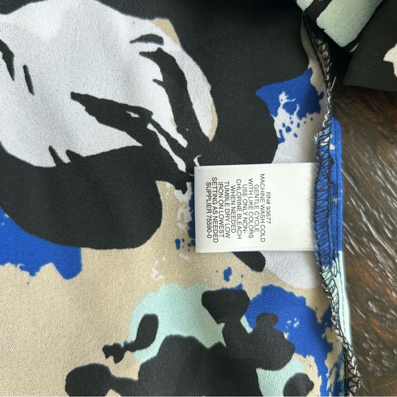 Liz Claiborne Blouse with built in Cami, Blue, Black and White, Size L - Picture 7 of 11